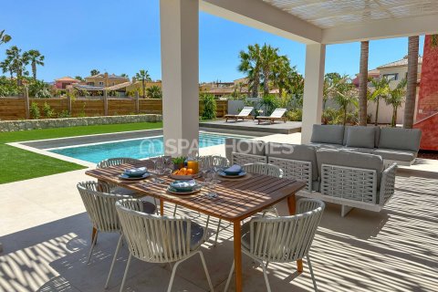 Huvila myytävänä Cuevas del Almanzora, Almeria, Espanja, 3 makuuhuonetta, 136 m2 No. 59554 - kuva 11