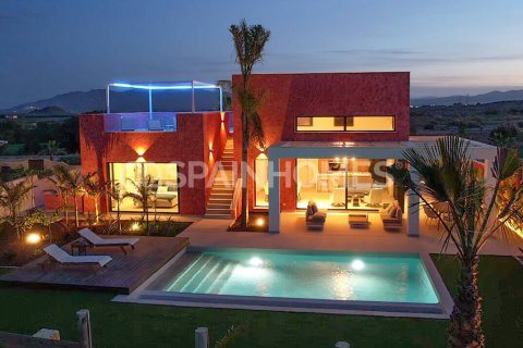 Huvila myytävänä Cuevas del Almanzora, Almeria, Espanja, 3 makuuhuonetta, 136 m2 No. 59554 - kuva 9