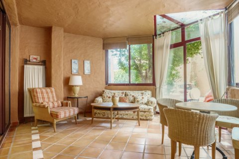 Dzīvoklis pārdošanā Malaga, Spānijā 1 istaba, 135 m2 Nr. 106833 - attēls 3
