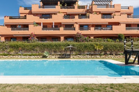 Penthäuser zum Verkauf Estepona, Malaga, Spanien 2 Schlafzimmer, 168 m2 Nr. 106834 - Foto 3