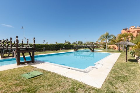 Penthäuser zum Verkauf Estepona, Malaga, Spanien 2 Schlafzimmer, 168 m2 Nr. 106834 - Foto 2