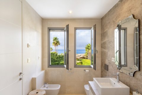 Willa Marbella, Malaga, Hiszpania 5 sypialni, 551 mkw. nr 107936 – zdjęcie 17