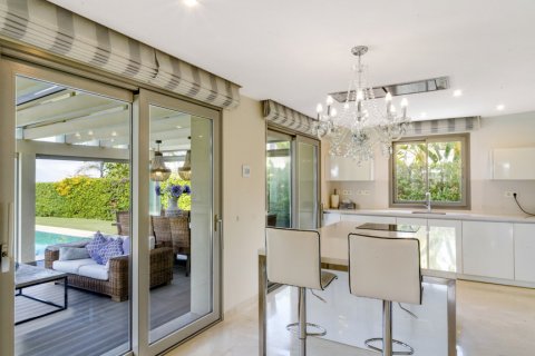 Willa Marbella, Malaga, Hiszpania 5 sypialni, 551 mkw. nr 107936 – zdjęcie 5