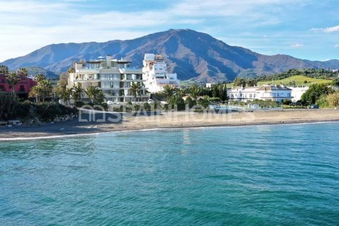 Apartment for sale Estepona, Malaga, Spain 2 bedrooms, 92 sq.m. No. 107937 - photo 1