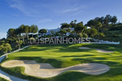 Apartment for sale Estepona, Malaga, Spain 2 bedrooms, 90 sq.m. No. 91759 - photo 12