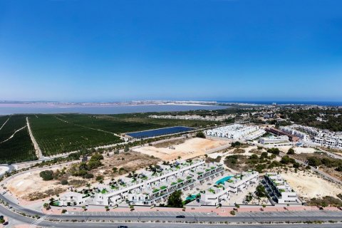 Villa for sale Torrevieja, Alicante, Spain 3 bedrooms, 84 sq.m. No. 114000 - photo 7