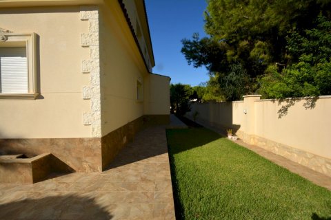Villa in vendita Alicante, Spagna 9 camere da letto, 511 mq. N° 115544 - foto 24