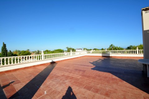 Villa in vendita Alicante, Spagna 9 camere da letto, 511 mq. N° 115544 - foto 27