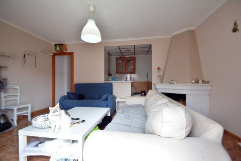Huoneisto myytävänä Guardamar del Segura, Alicante, Espanja, 2 makuuhuonetta, 81 m2 No. 115545 - kuva 3