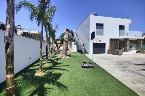 Villa for sale Alicante, Spain 5 bedrooms, 380 sq.m. No. 115538 - photo 4