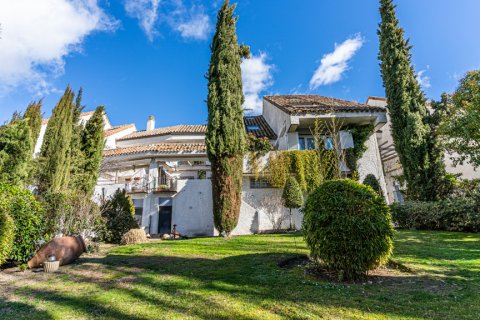 Māja pārdošanā Las Rozas de Madrid, Madrid, Spānijā 5 istabas, 451 m2 Nr. 107776 - attēls 1