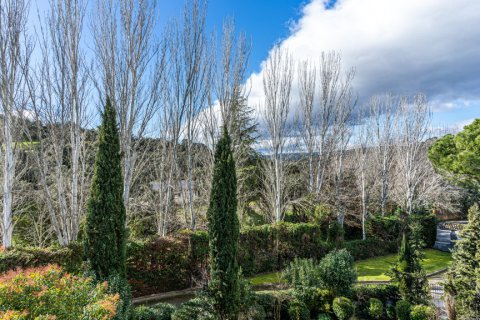 Māja pārdošanā Las Rozas de Madrid, Madrid, Spānijā 5 istabas, 451 m2 Nr. 107776 - attēls 3
