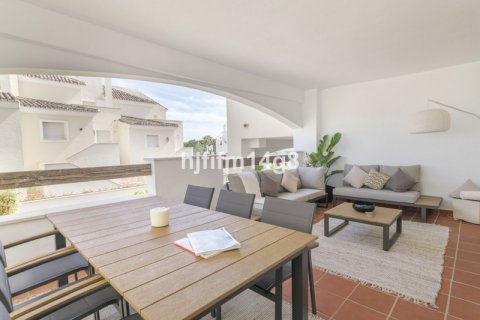Huoneisto myytävänä Marbella, Malaga, Espanja, 2 makuuhuonetta, 91 m2 No. 117674 - kuva 18