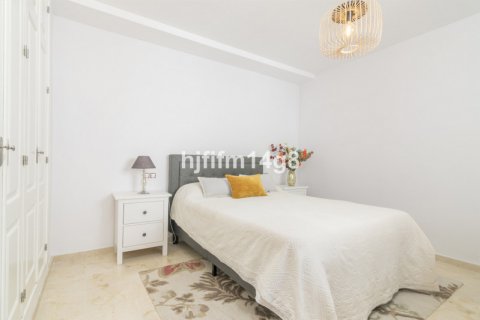 Huoneisto myytävänä Marbella, Malaga, Espanja, 2 makuuhuonetta, 91 m2 No. 117674 - kuva 11