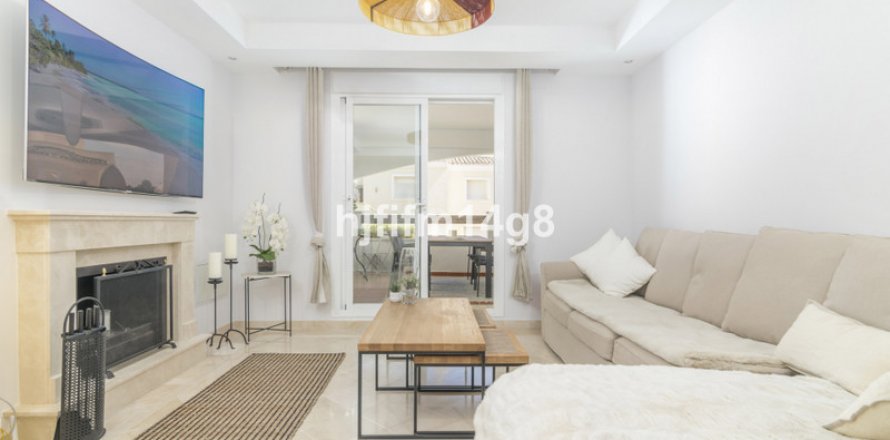 Huoneisto Marbella, Malaga, Espanja 2 makuuhuonetta, 91 m2 No. 117674