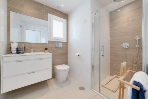 Bungalow for sale Torrevieja, Alicante, Spain 2 bedrooms, 76 sq.m. No. 113187 - photo 30