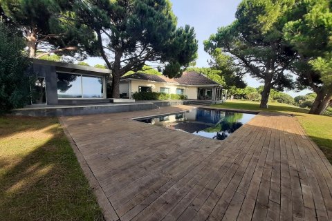 Casa in vendita Arenys de Mar, Barcelona, Spagna 6 camere da letto, 600 mq. N° 53248 - foto 1