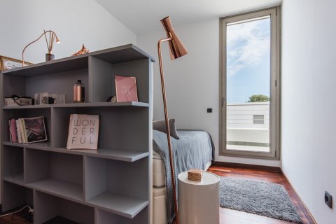 House for sale Arenys de Mar, Barcelona, Spain 5 bedrooms, 360 sq.m. No. 22978 - photo 29