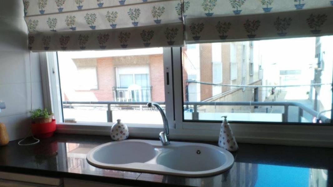 Hus i Badalona, Barcelona, Spanien 3 sovrum, 314 kvm. Nr. 22943