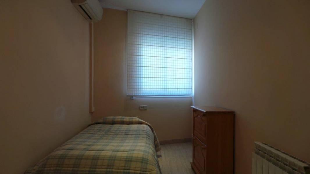Hus i Badalona, Barcelona, Spanien 3 sovrum, 314 kvm. Nr. 22943
