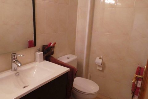 Casa in vendita Badalona, Barcelona, Spagna 3 camere da letto, 314 mq. N° 22943 - foto 7