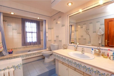 House à vendre Alella, Barcelona, Espagne, 6 chambres, 639 m2 No. 22441 - photo 8