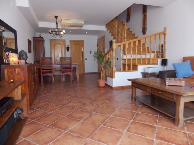 Hus i Badalona, Barcelona, Spanien 3 sovrum, 240 kvm. Nr. 22843