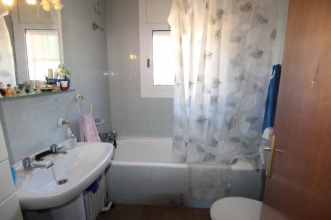 Hus till salu Calafell, Tarragona, Spanien 5 sovrum, 275 kvm. Nr. 21530 - foto 10