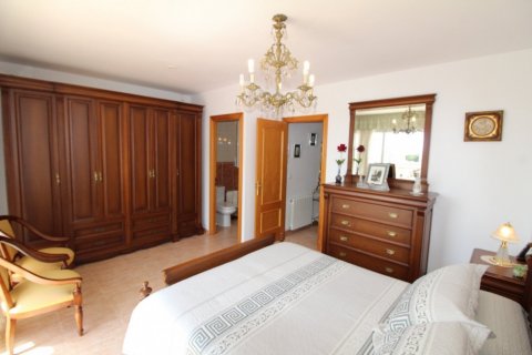Māja pārdošanā Calafell, Tarragona, Spānijā 4 istabas, 205 m2 Nr. 21599 - attēls 17