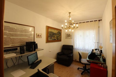 Māja pārdošanā Calafell, Tarragona, Spānijā 4 istabas, 205 m2 Nr. 21599 - attēls 13