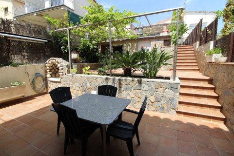 Māja pārdošanā Calafell, Tarragona, Spānijā 4 istabas, 205 m2 Nr. 21599 - attēls 2