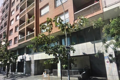 Commercial property for sale Badalona, Barcelona, Spain 1940 sq.m. No. 22545 - photo 1