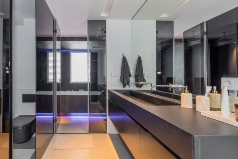 Duplex for sale Madrid, Spain 3 bedrooms, 462 sq.m. No. 106792 - photo 27