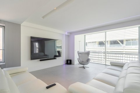 Duplex for sale Madrid, Spain 3 bedrooms, 462 sq.m. No. 106792 - photo 22