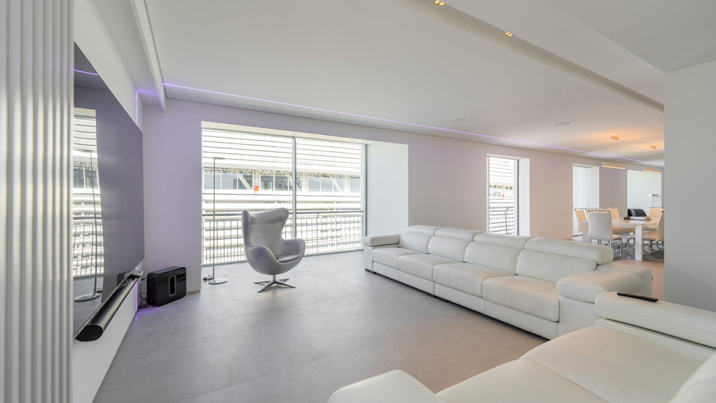 Kattohuoneisto Madrid, Espanja 3 makuuhuonetta, 462 m2 No. 106792