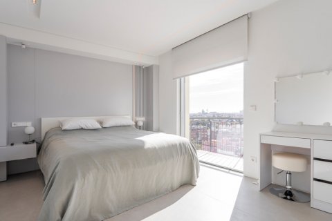 Duplex for sale Madrid, Spain 3 bedrooms, 462 sq.m. No. 106792 - photo 25