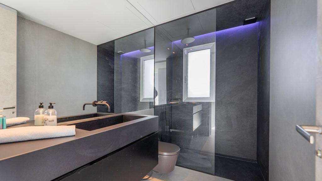 Kattohuoneisto Madrid, Espanja 3 makuuhuonetta, 462 m2 No. 106792