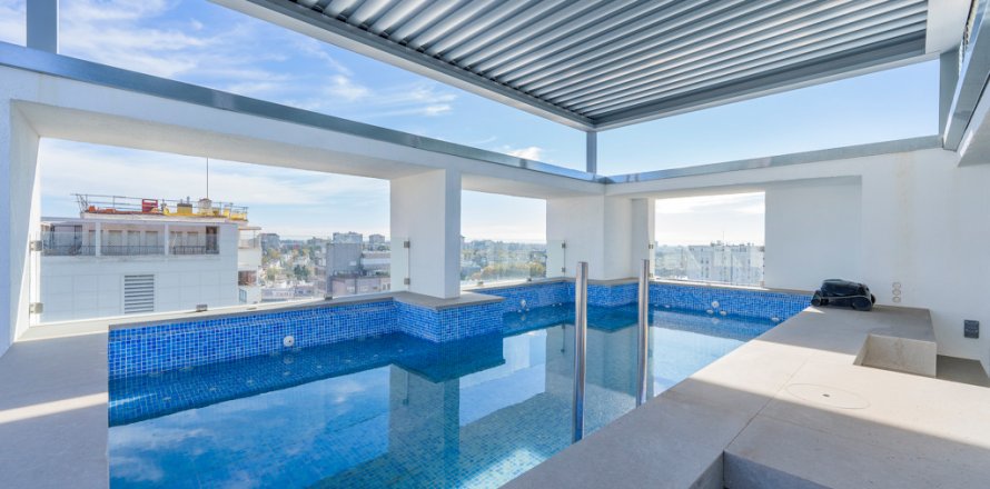 Duplex Madrid, Spain 3 bedrooms, 462 sq.m. No. 106792