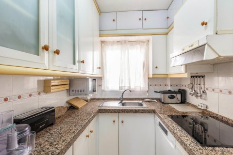 Bungalow for sale Torrevieja, Alicante, Spain 4 bedrooms, 87 sq.m. No. 109223 - photo 10