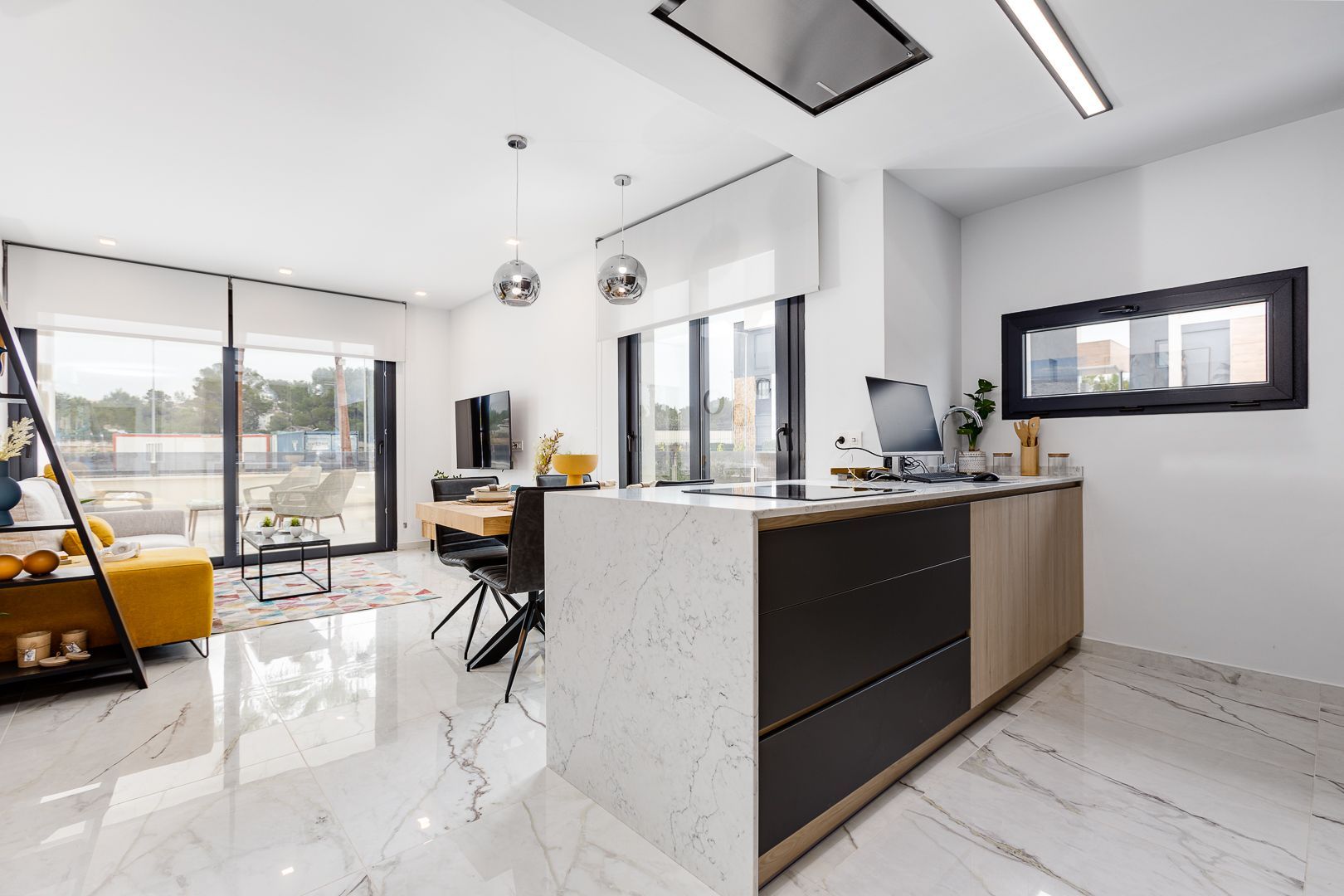 Appartamento a Orihuela, Alicante, Spagna 2 camere da letto, 80 mq. N° 95670