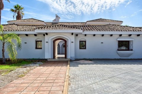 Casa in vendita Nueva Andalucia, Malaga, Spagna 8 camere da letto, 801 mq. N° 22404 - foto 3