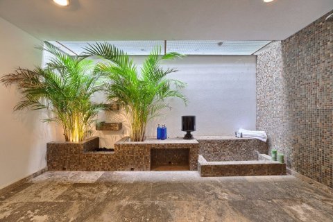 House for sale Nueva Andalucia, Malaga, Spain 6 bedrooms, 446 sq.m. No. 22423 - photo 4