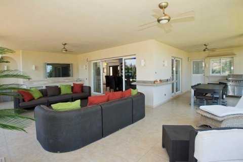 House zum Verkauf Nueva Andalucia, Malaga, Spanien 5 Schlafzimmer, 560 m2 Nr. 22488 - Foto 10