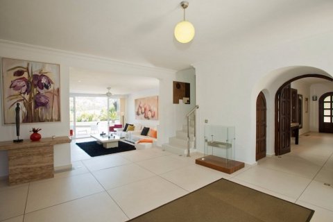 House zum Verkauf Nueva Andalucia, Malaga, Spanien 5 Schlafzimmer, 560 m2 Nr. 22488 - Foto 1