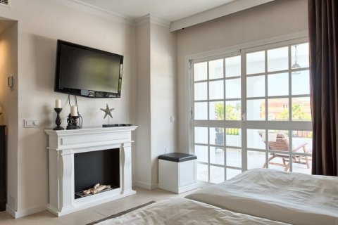 House zum Verkauf Nueva Andalucia, Malaga, Spanien 4 Schlafzimmer, 241 m2 Nr. 22486 - Foto 8