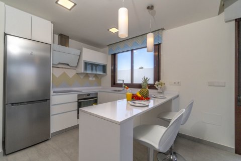 Сasa en venta San Pedro del Pinatar, Murcia, España 3 dormitorios, 105 m2 No. 22853 - foto 11
