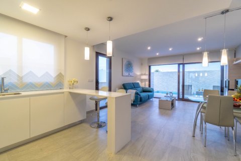 Сasa en venta San Pedro del Pinatar, Murcia, España 3 dormitorios, 105 m2 No. 22853 - foto 13