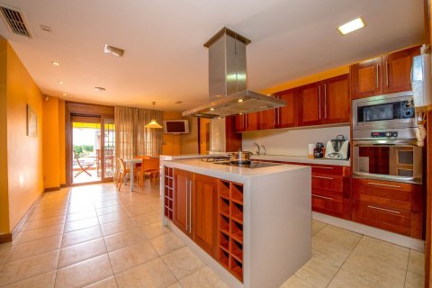 House for sale San Javier, Murcia, Spain 5 bedrooms, 600 sq.m. No. 23101 - photo 11