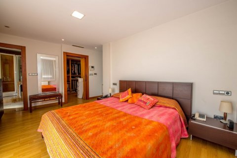 House for sale San Javier, Murcia, Spain 5 bedrooms, 600 sq.m. No. 23101 - photo 29