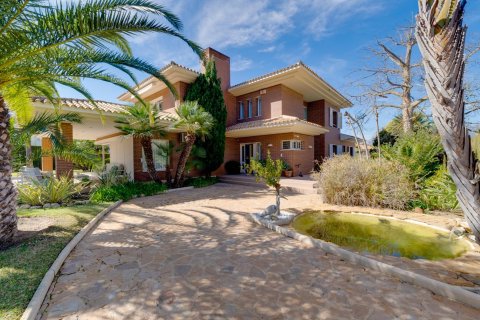 Продажа виллы в Бенидорм, Аликанте, Испания 642м2 №116945 - фото 2